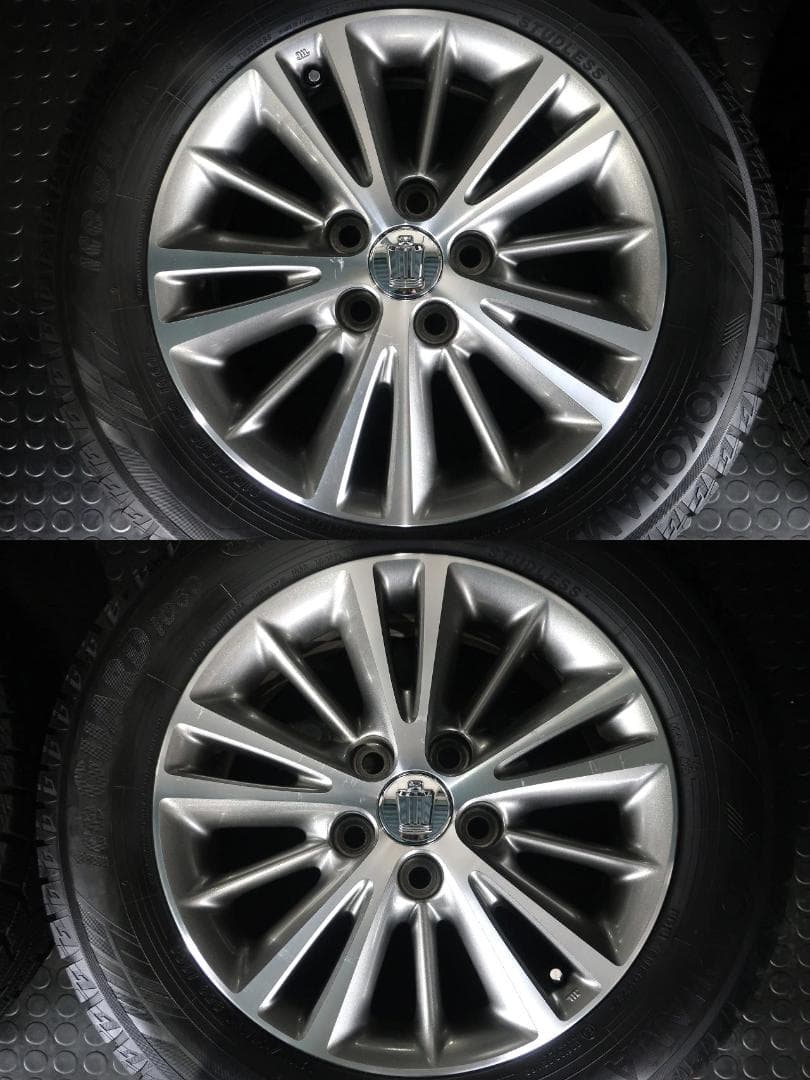 トヨタ純正 200系 クラウン ロイヤル 国産スタッドレス 215/60R16