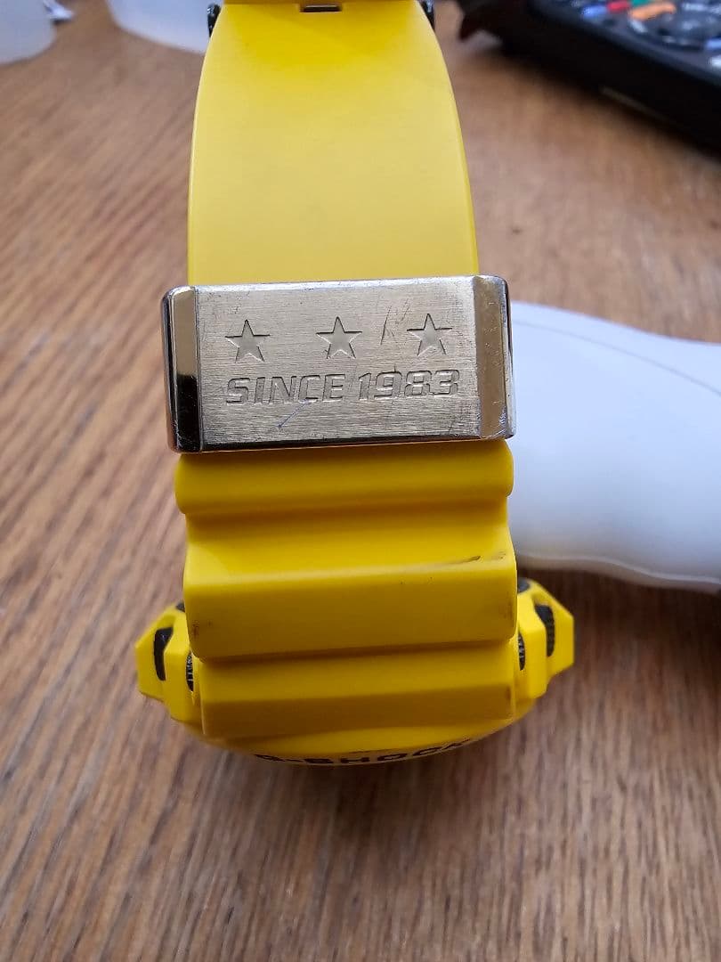 CASIO G-SHOCK イエロー腕時計☆記念モデル❓️