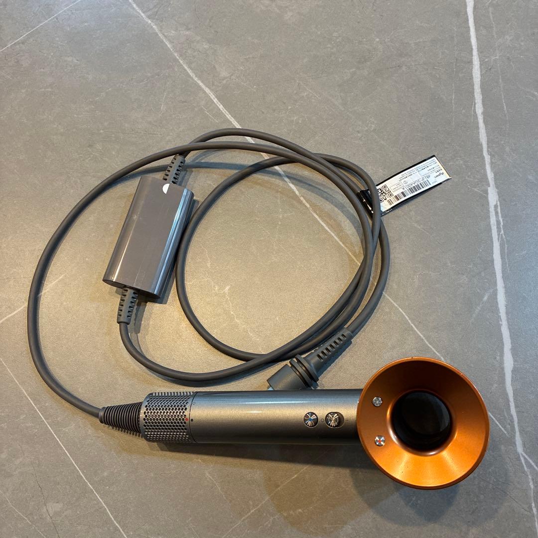 ダイソンHD15ヘアドライヤー