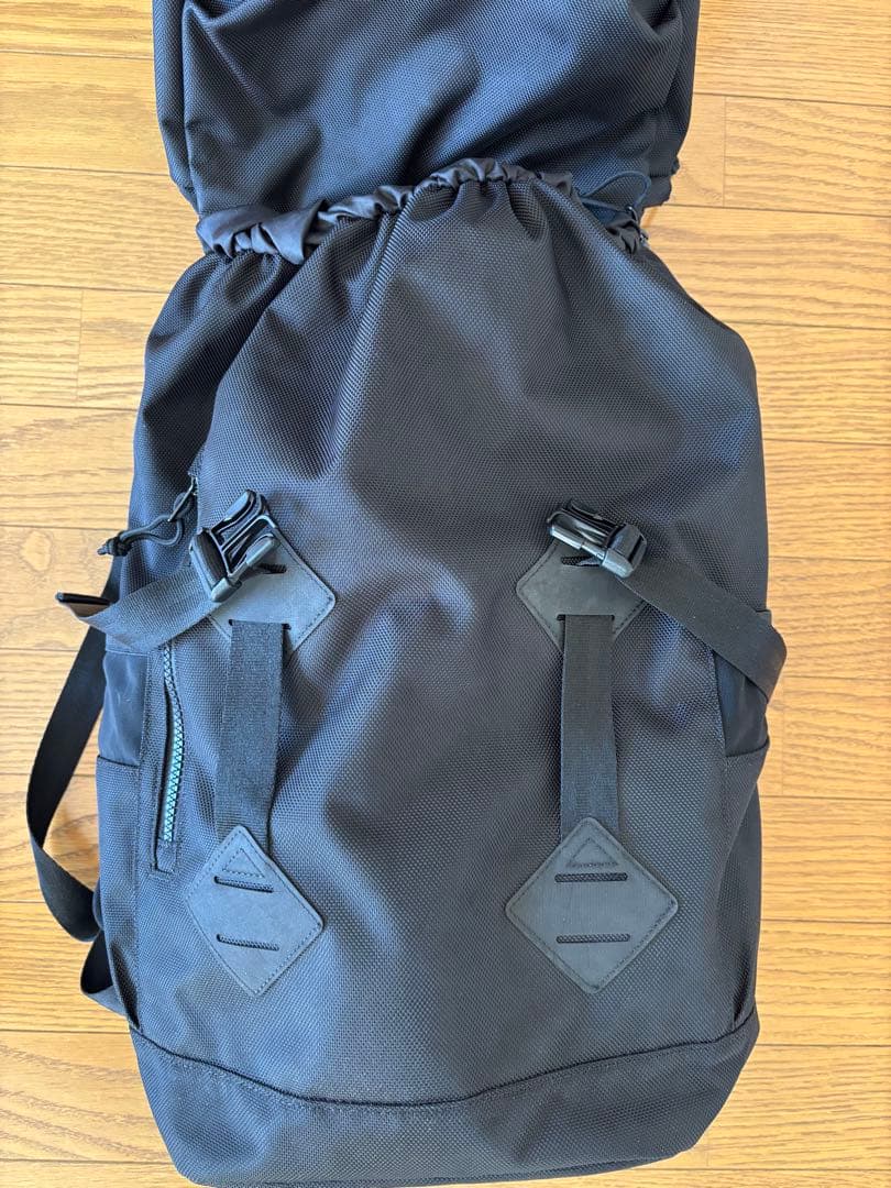 NEW ERA × MARY QUANT コラボ フラップ リュック