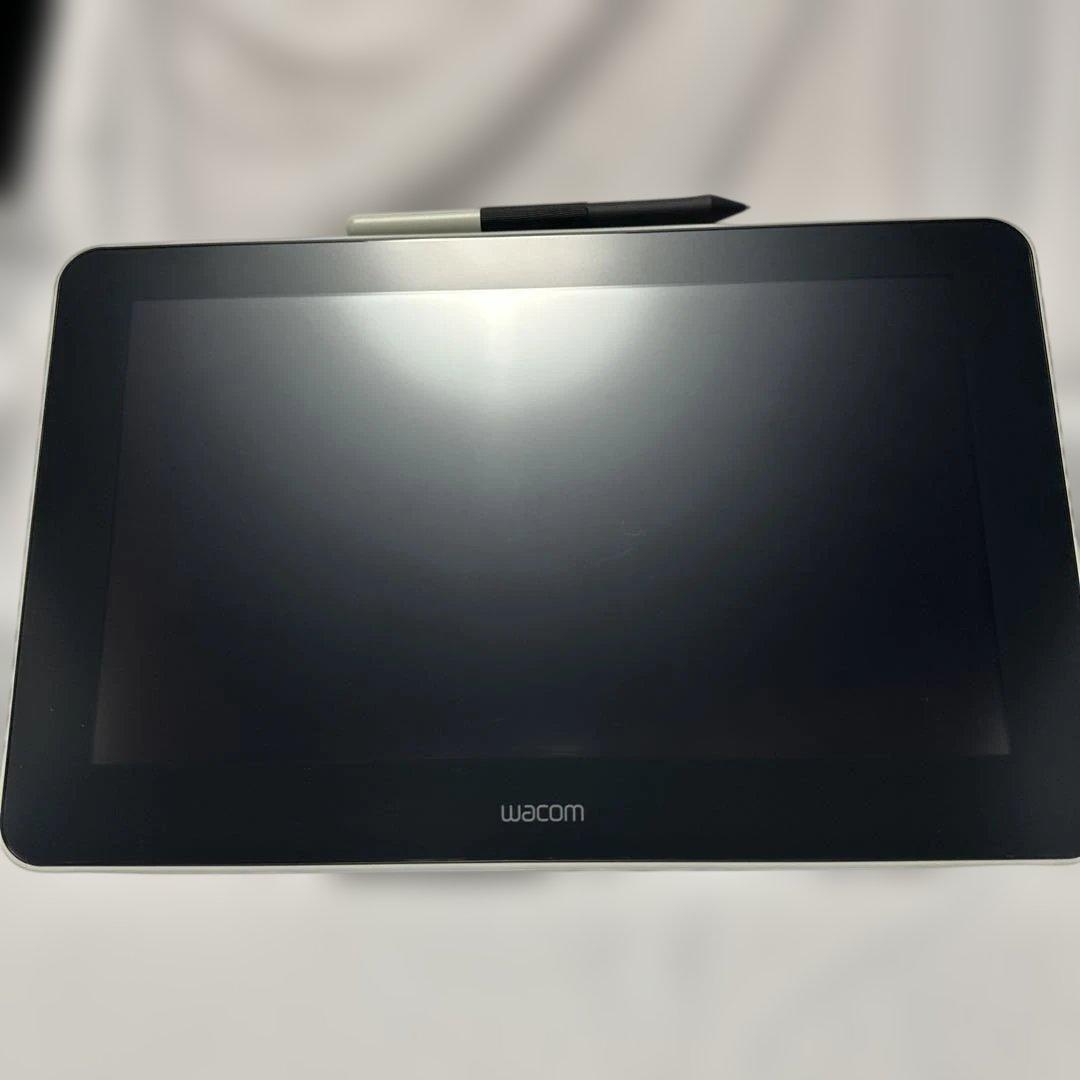 Wacom 13.3インチ　液タブOne
