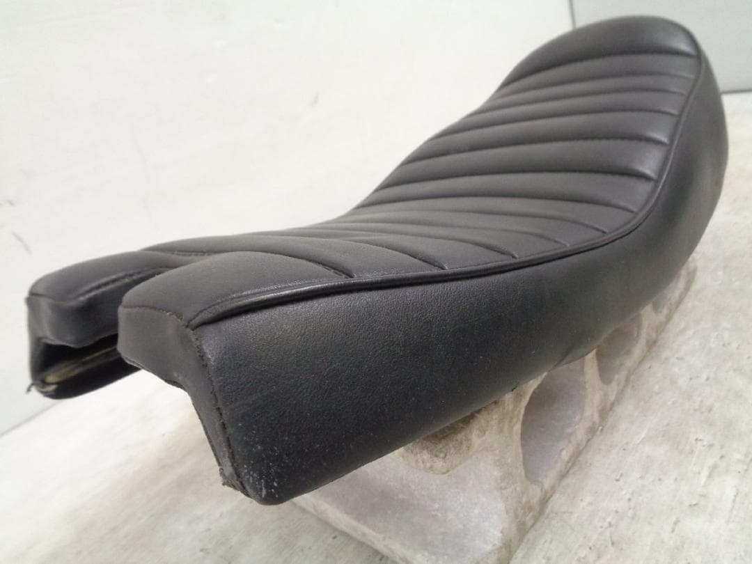 SR400 キャブ 78-09 チャックボックス ショート セミダブル シート