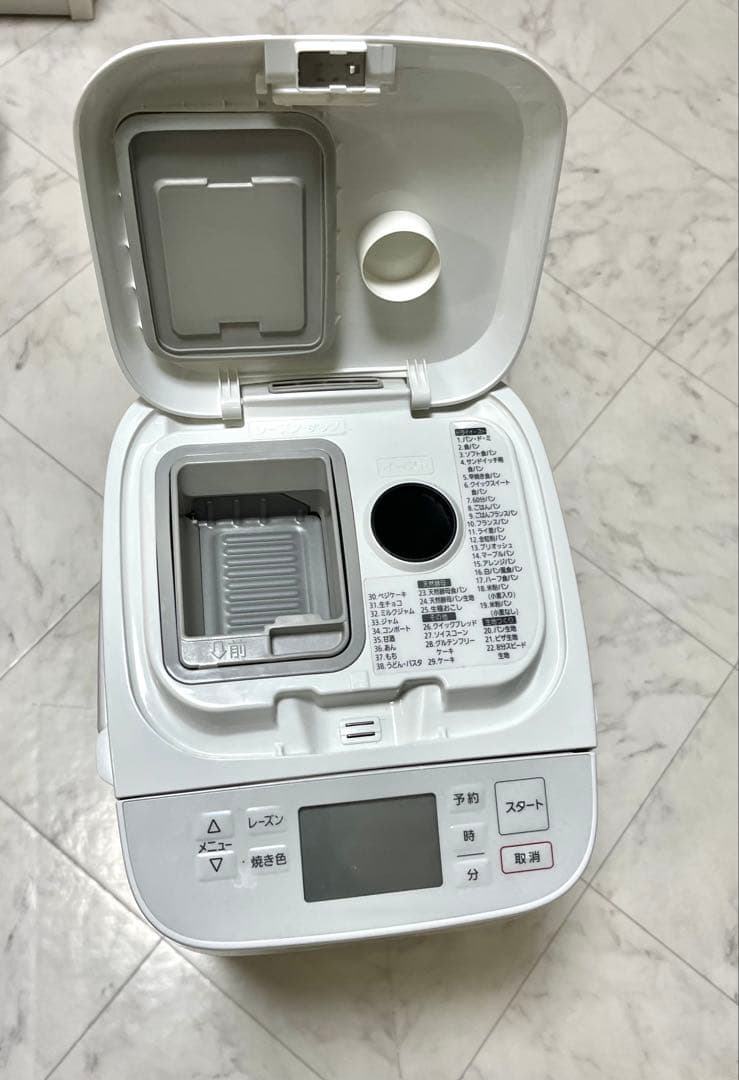 パナソニック SD-MT2 W ホワイト ホームベーカリー 1斤タイプ2018年