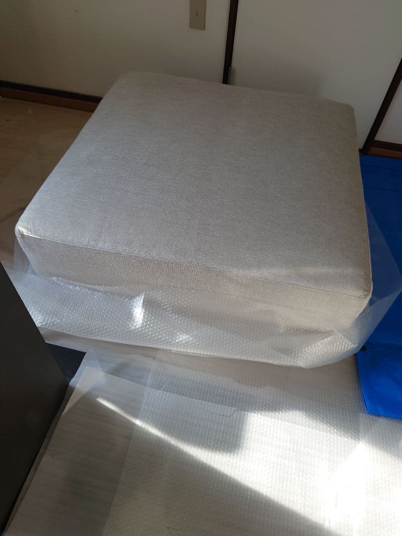 アイラーセン　アクタス　ACTUS ソファー　新品未使用