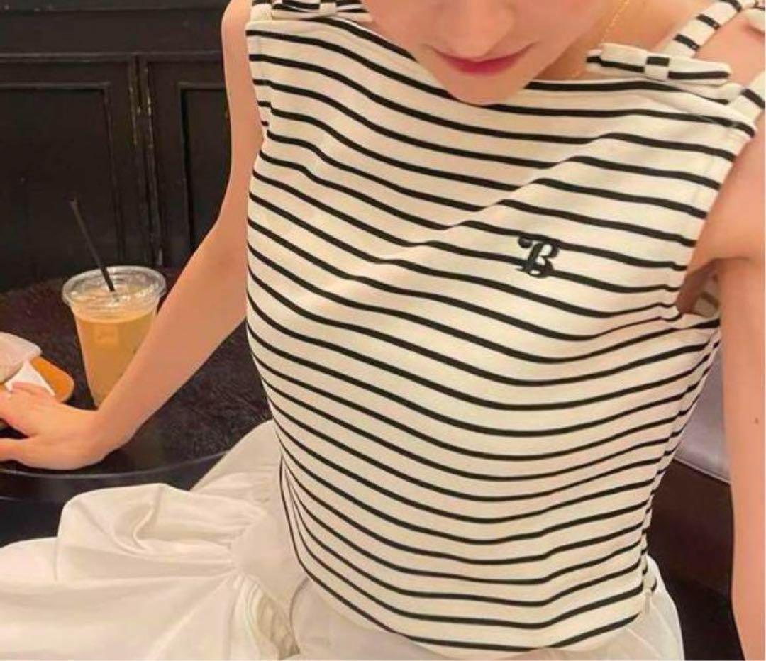 Bibiy スカラップ　ボーダートップス