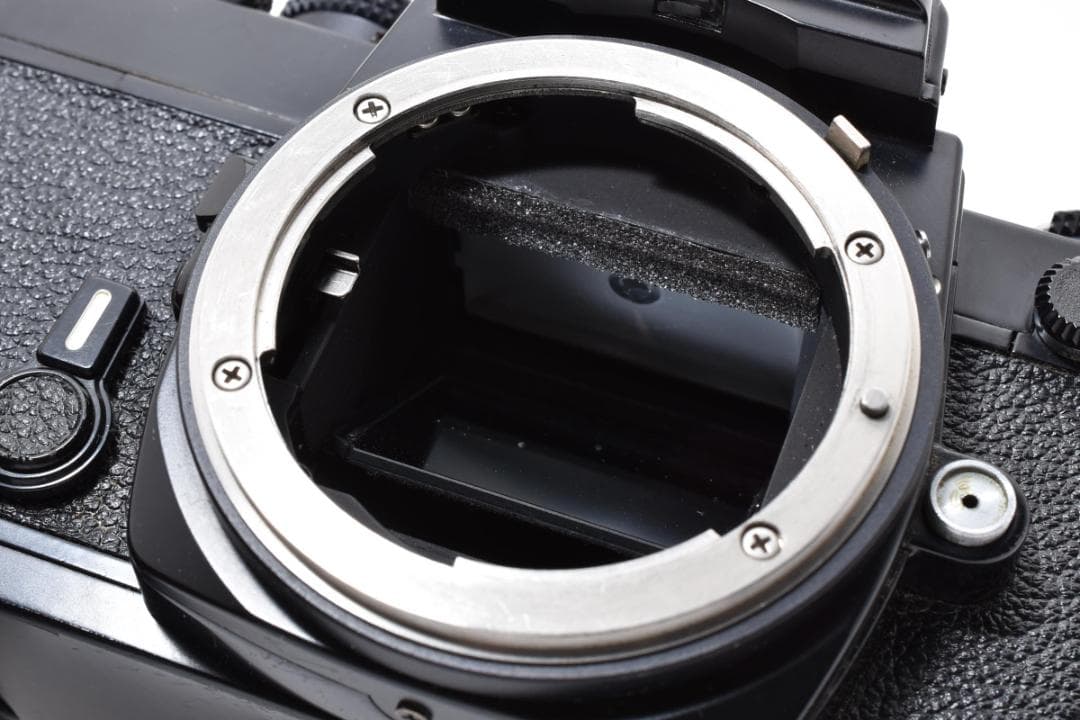 ★各部モルト張り替え済・美品★ ニコン Nikon FM ボディ #20680