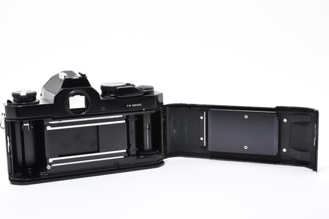 ★各部モルト張り替え済・美品★ ニコン Nikon FM ボディ #20680