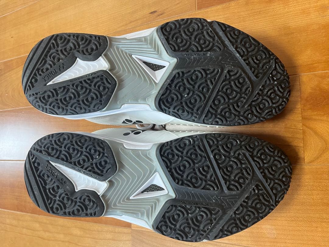 ヨネックス パワークッション ソニケージ3 ワイド4E オムニクレー