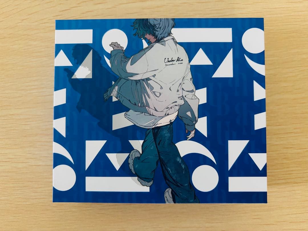 under blue くじ Eve賞 Bluetoothイヤホン