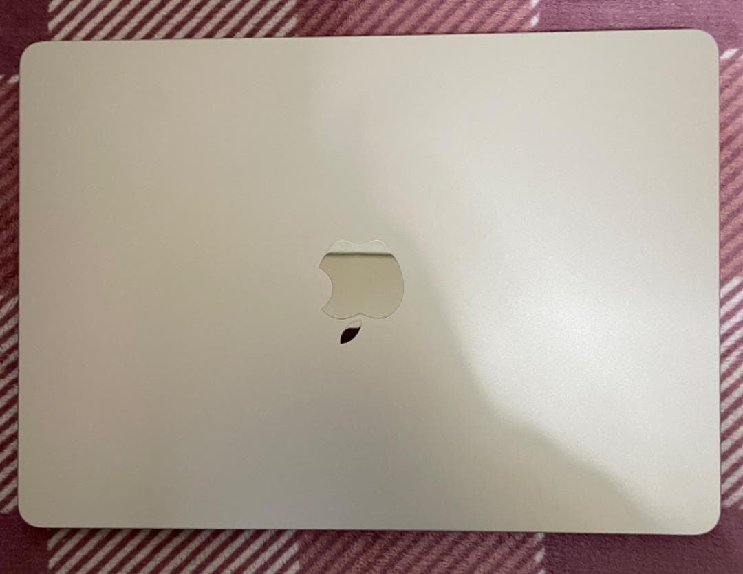 半使用近い　MACBOOK AIR M2- 8-512 Ofiice付き