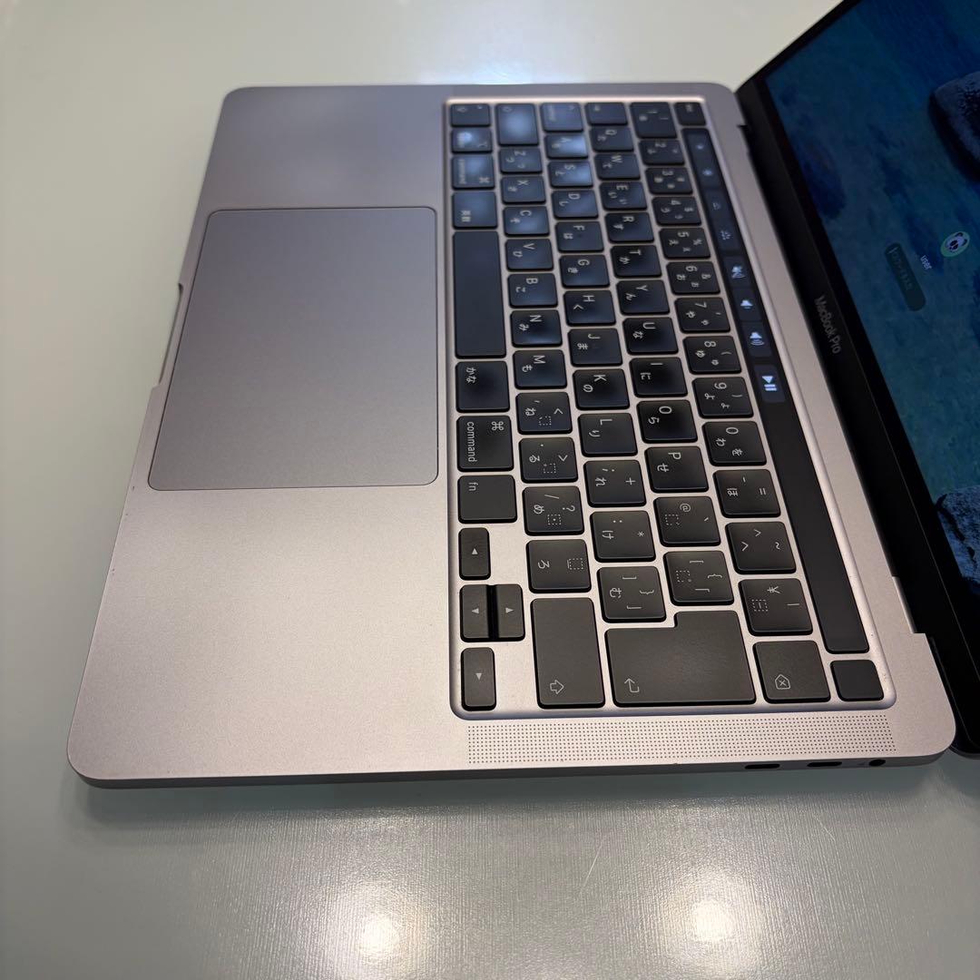 MacBook Pro 2020 13インチ i7 16GB 1TB (SSD)
