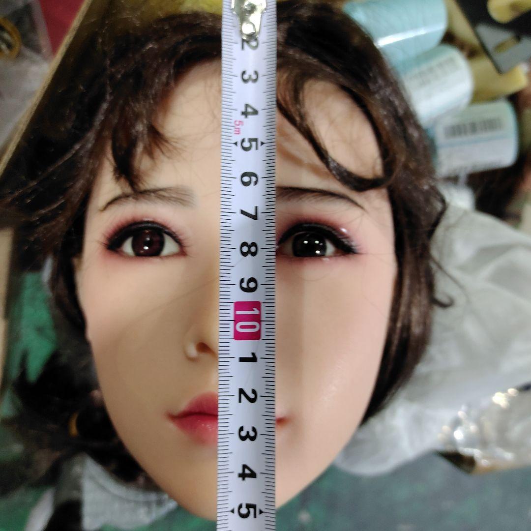 マネキンヘッド　シリコン　美容師　練習用　リアル