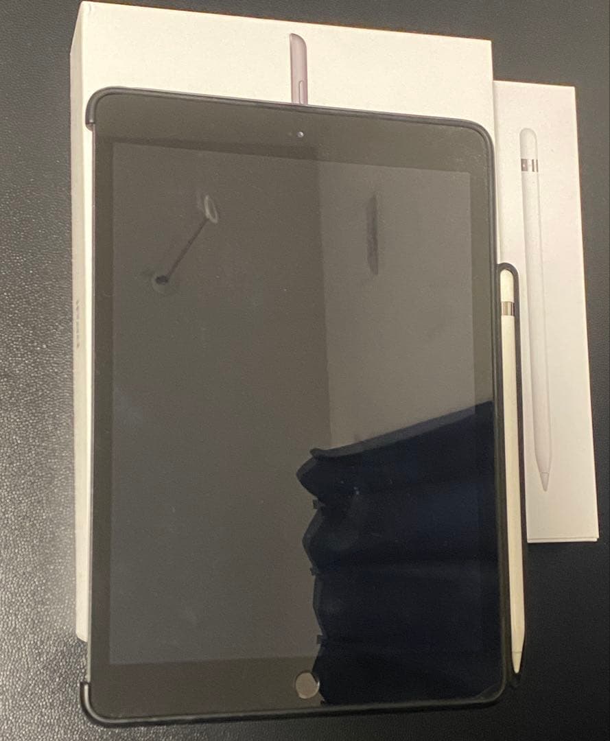 【美品】Apple iPad 第8世代　128GB Apple pencil付き