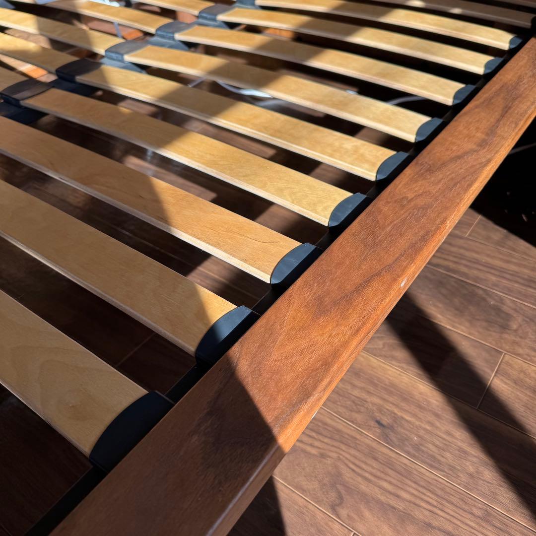 ※1/21までの出品　セミダブル ベッドフレーム ウォールナット　無印良品