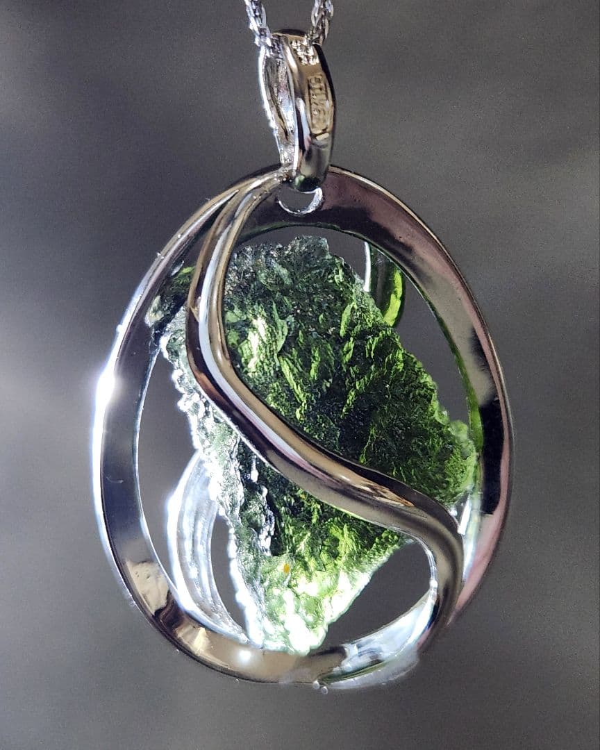 モルダバイト✨ペンダントトップ