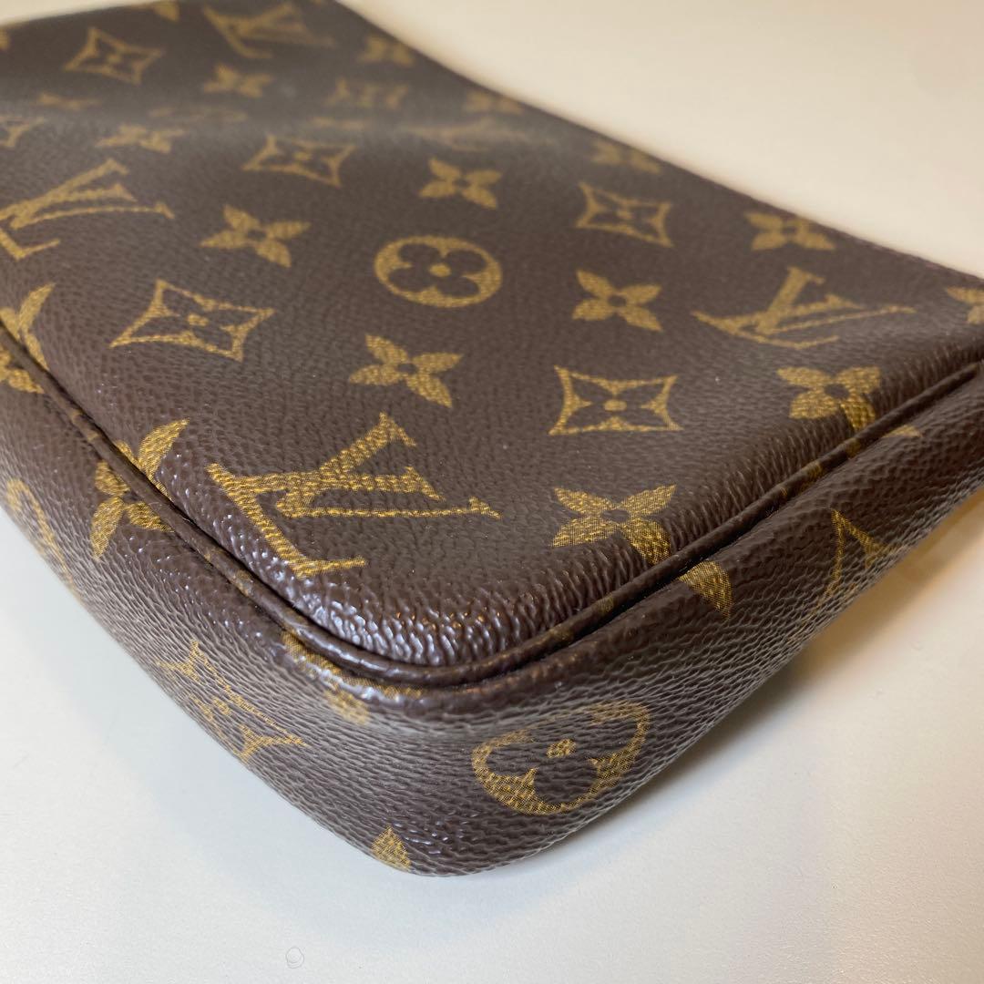 ルイヴィトン　モノグラム アクセソワール　アクセサリーポーチ　ストラップなし