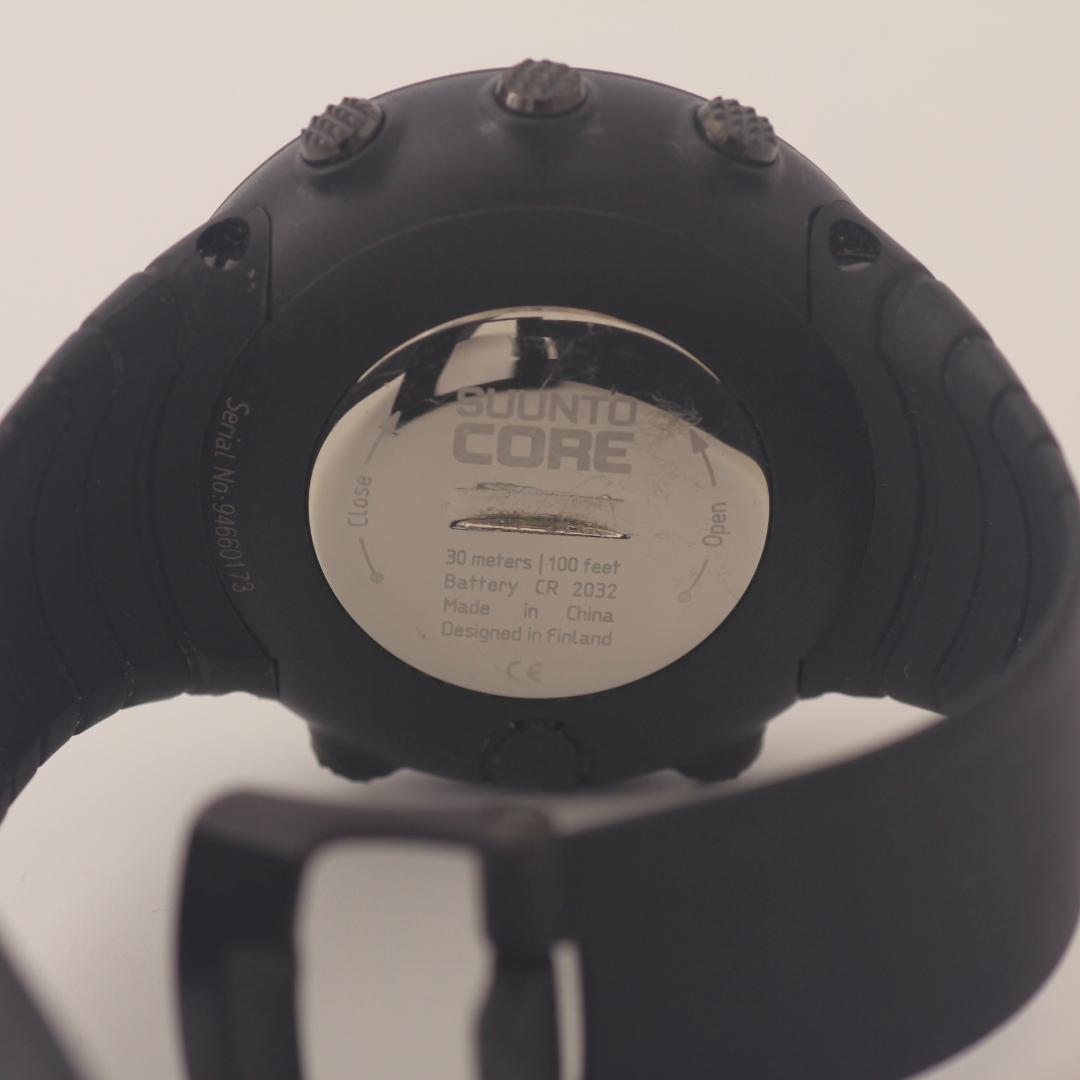 稼働品 スント Suunto コア ボルケーノ CORE VOLCANO 腕時計