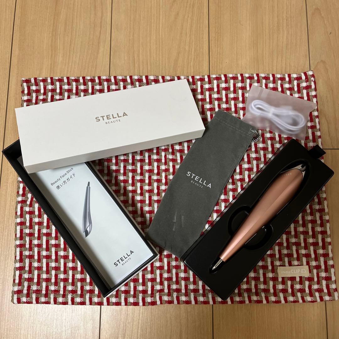 美品　STELLA ビューティーフェイススティック