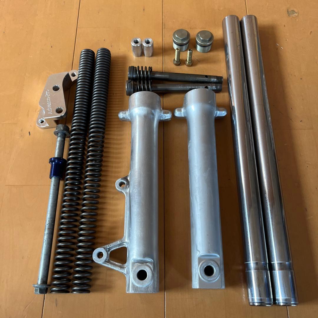 NSR50フロント周り。オーバーホールセット