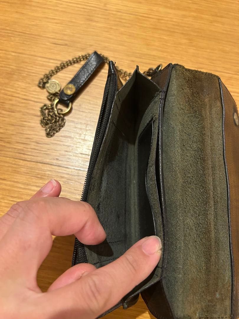 IL BISONTE イルビゾンテ レザー長財布 ウォレットチェーン付