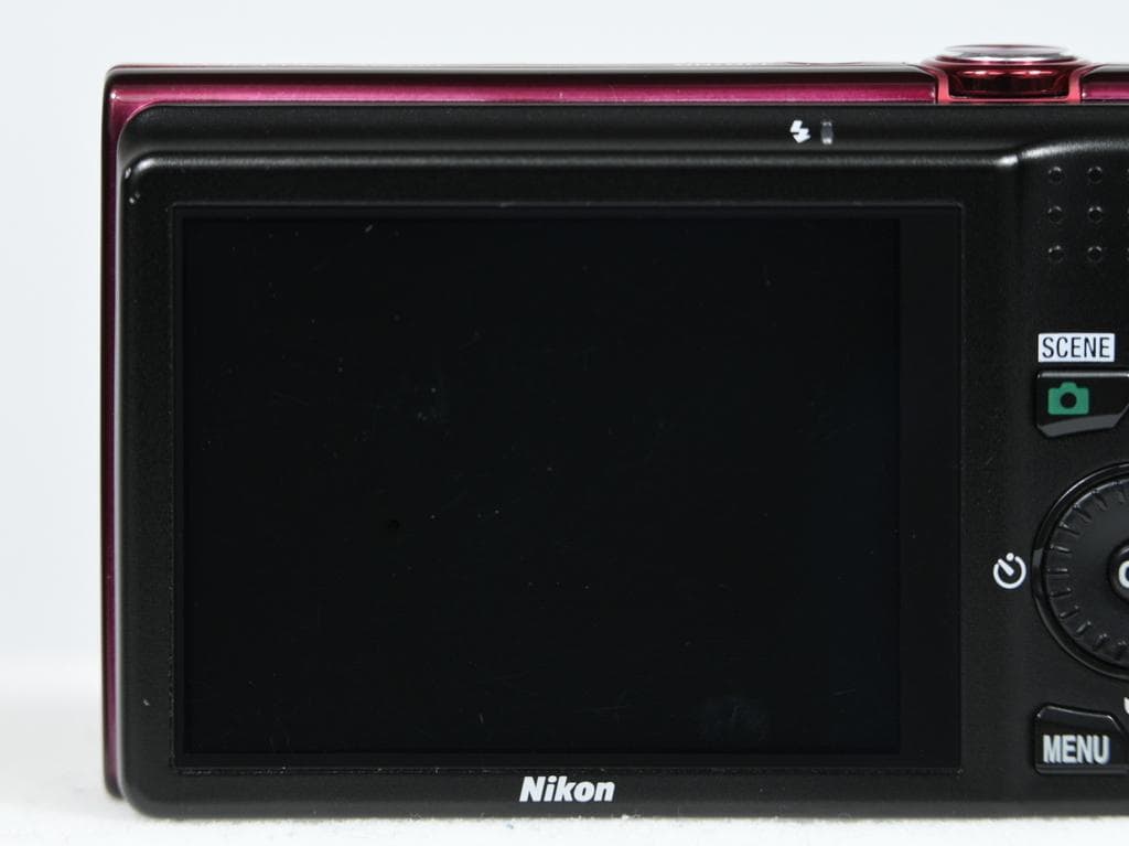 【美品】 ニコン　Nikon COOLPIX S6200 ブリリアントレッド