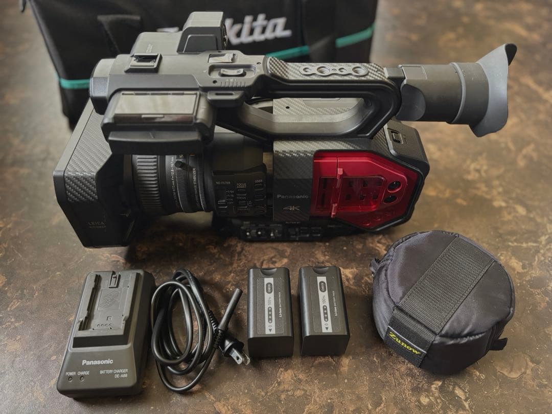 Panasonic 4K ビデオカメラ AG-DVX200