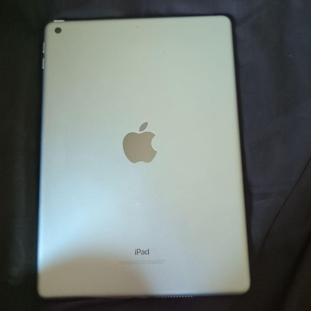 Apple iPad (第6世代) 128GB
