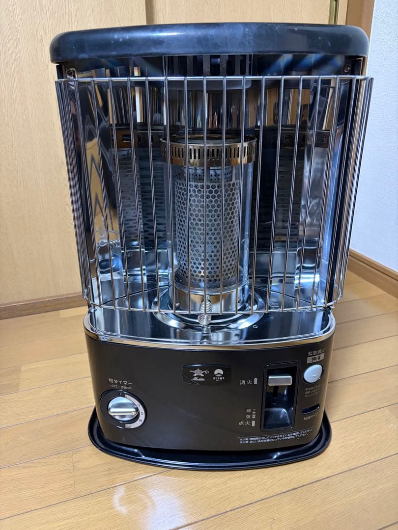 アラジン × BEAMS JAPANコラボ　石油ストーブ (ブラック)