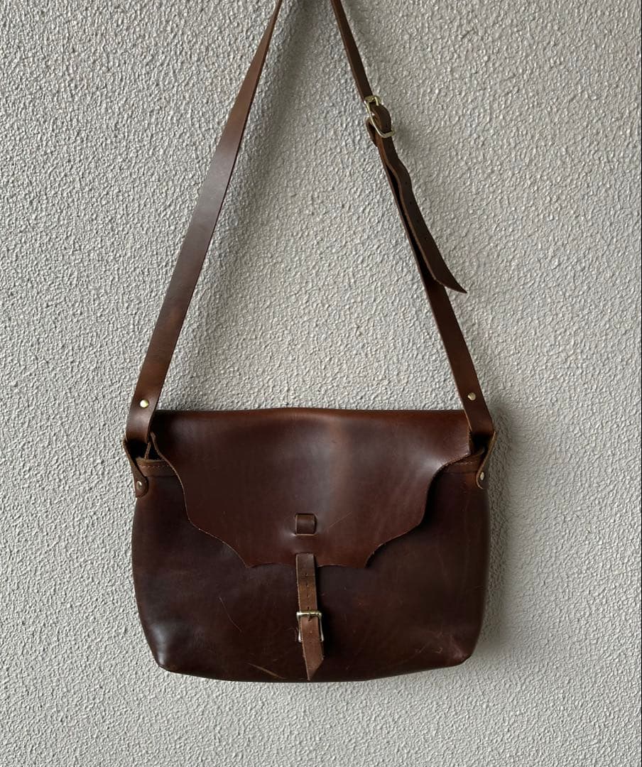 フェルナンドレザー ショルダーバッグ