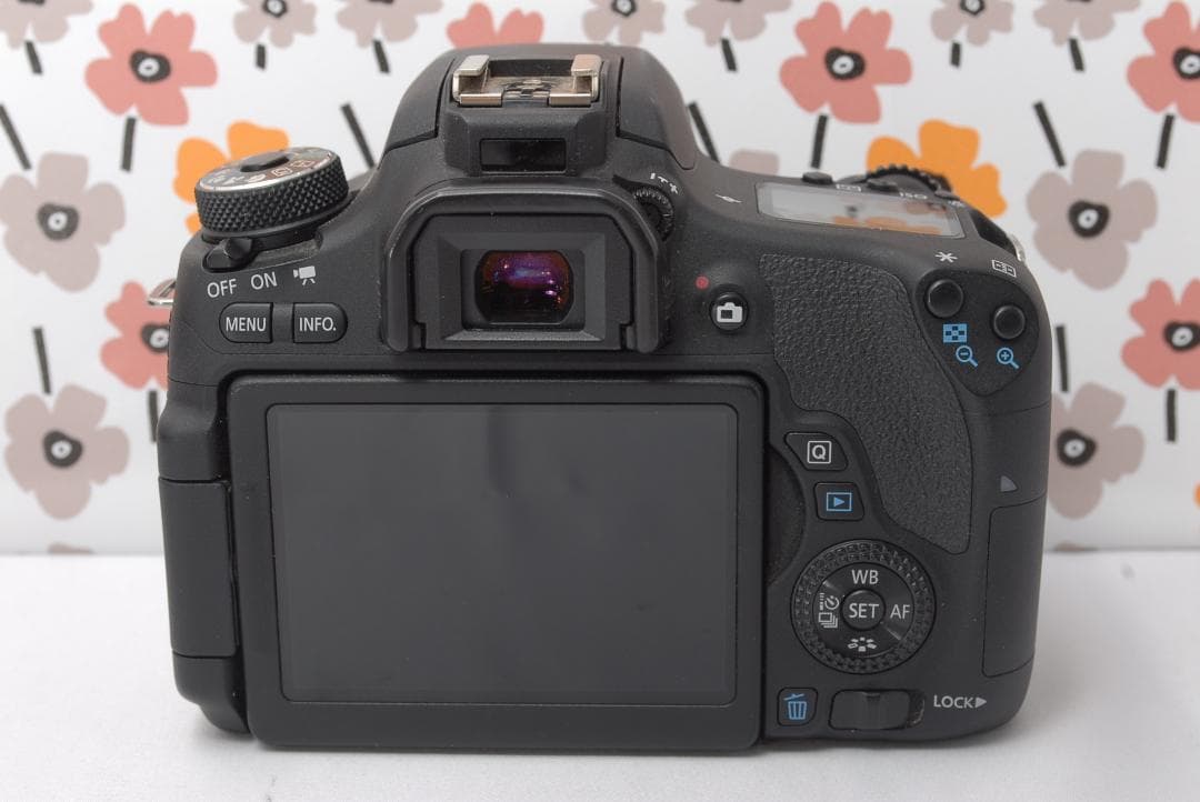 ❤Canon 8000D❤超望遠レンズ❤Wi-Fi搭載でシェア❤一眼レフ❤美品❤