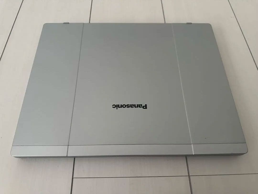 CF-FV1/32G/Corei7/512G/タッチパネル割れあり累計10時間