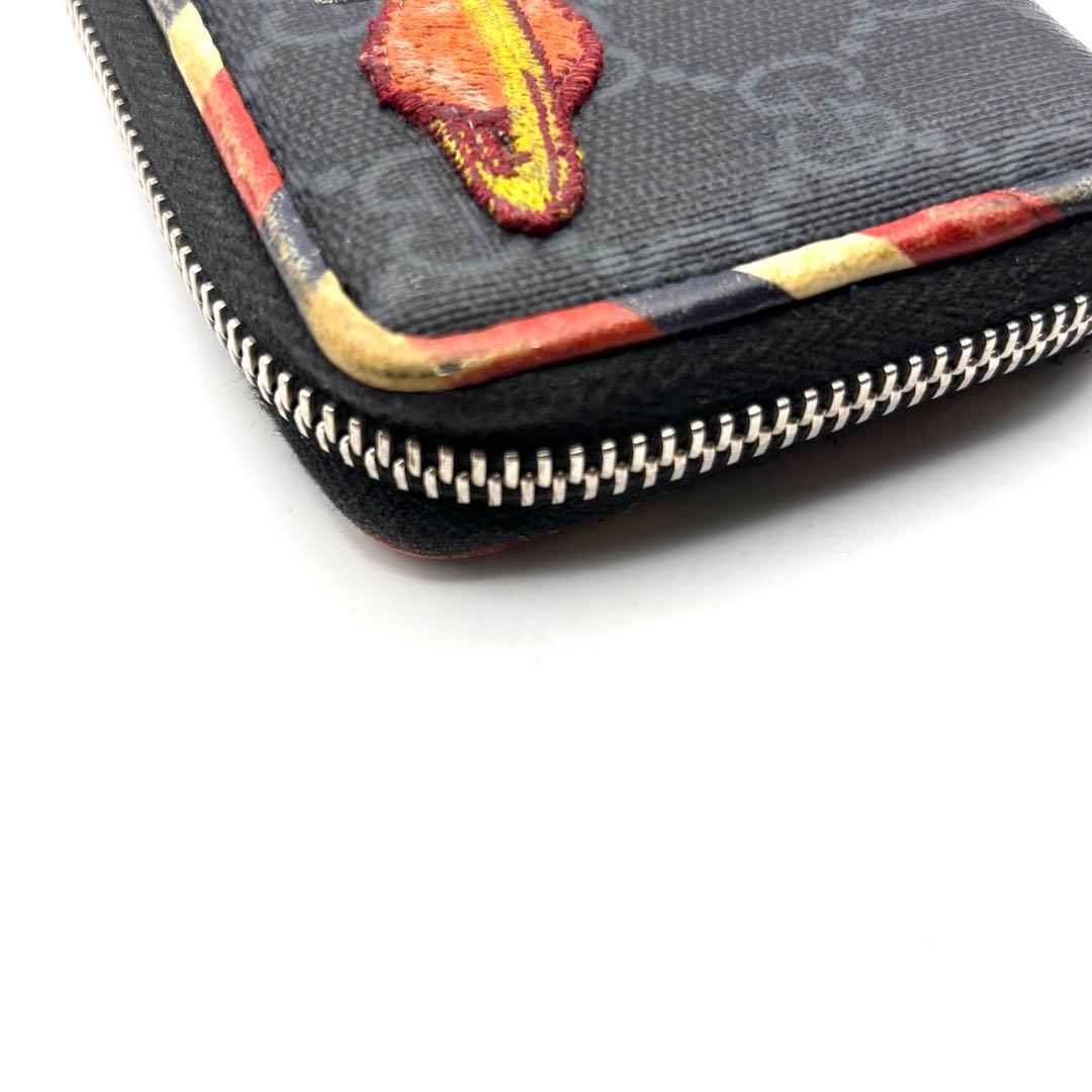 グッチ ケース ナイトクーリエ GGスプリーム タイガー シェリーライン