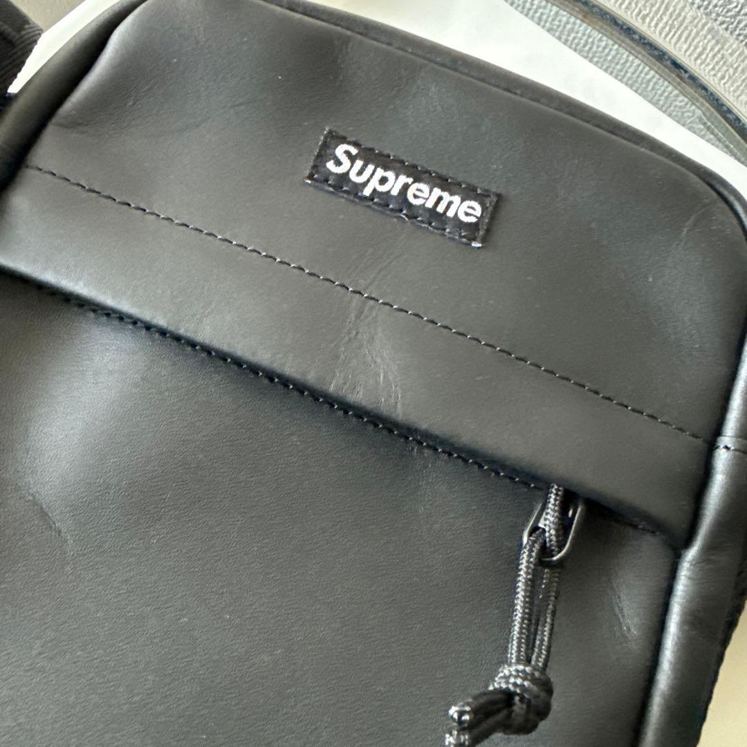 【最安値】Supreme Leather Shoulder Bag (24FW)