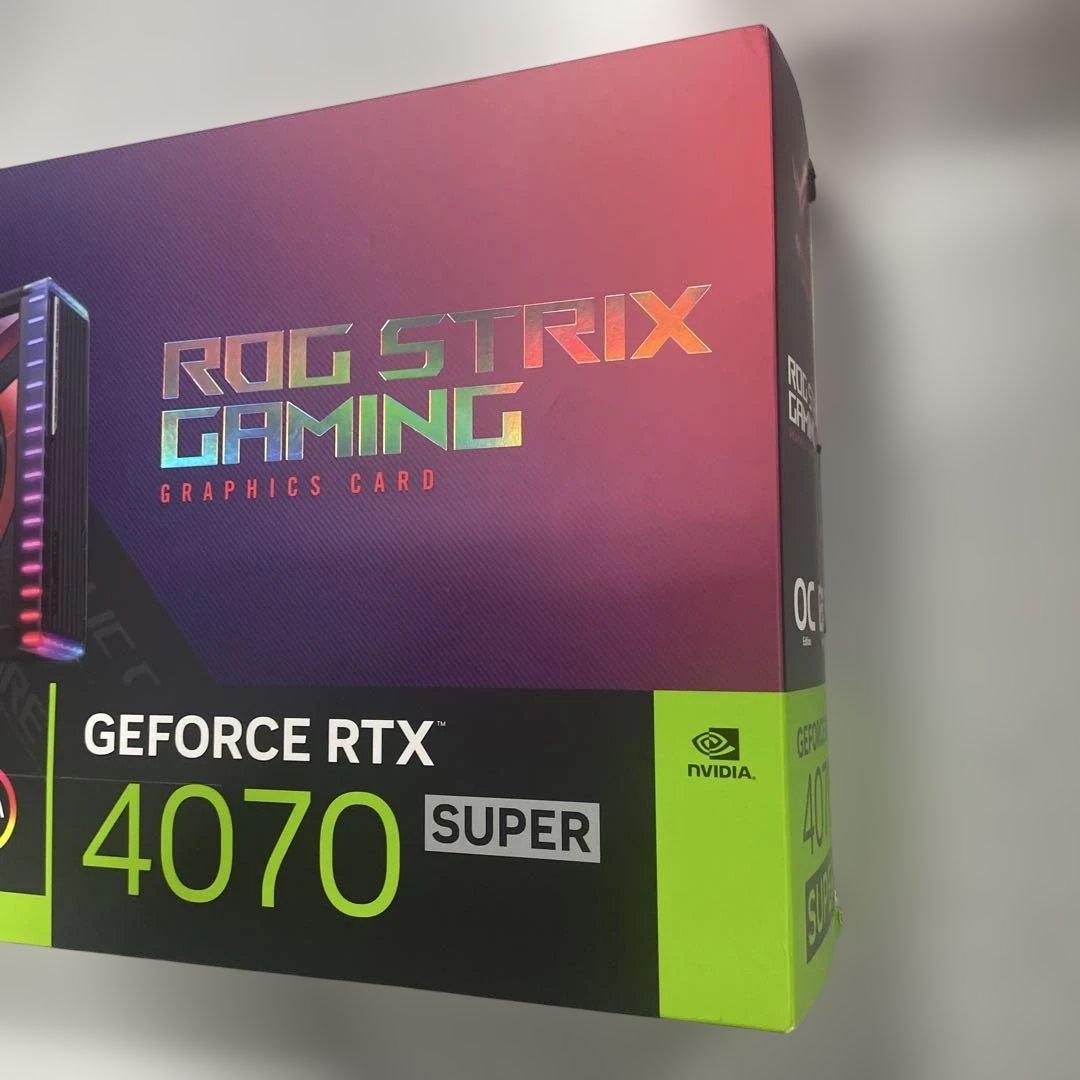 グラフィックボード・グラボ・ビデオカード ASUS ROG STRIX GAMING RTX 4070 SUPER