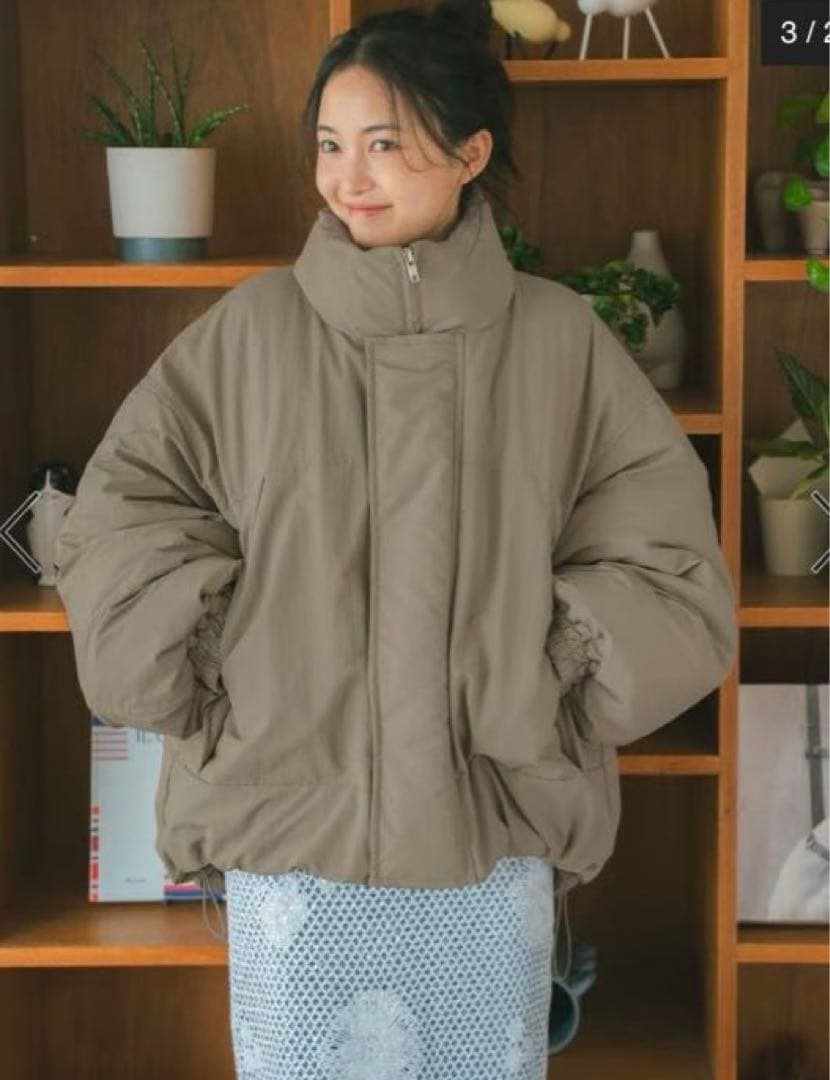 新品✴︎アングリッド　中綿モンスターコート　カーキ