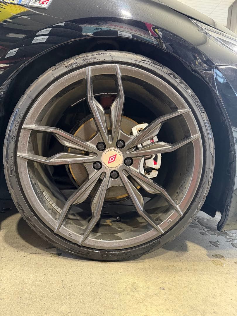 G*D様 pcd100 19インチホイール ツライチ nittoタイヤ溝あり　プ