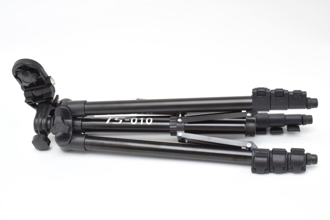 デジタル一眼レフカメラcanon kiss x8i標準レンズセット