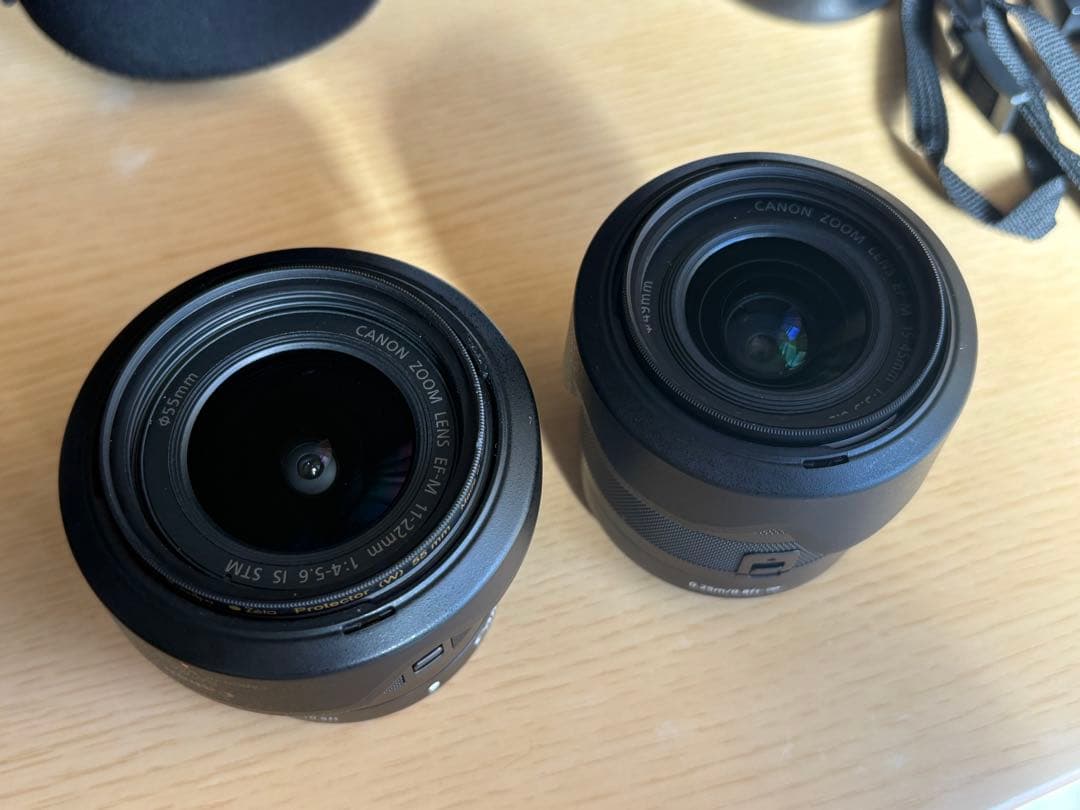 【値下げ】Canon EOS Kiss M、超広角レンズ 、高級フィルター他