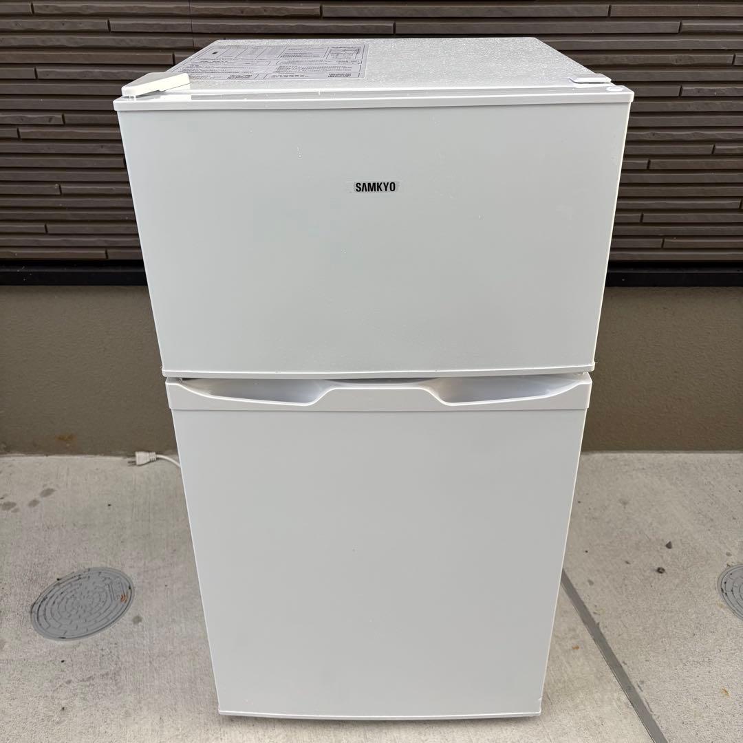 値下げ‼️【送料無料‼️】SAMKYO 冷蔵庫90L 2024年製　左開きたのメル便