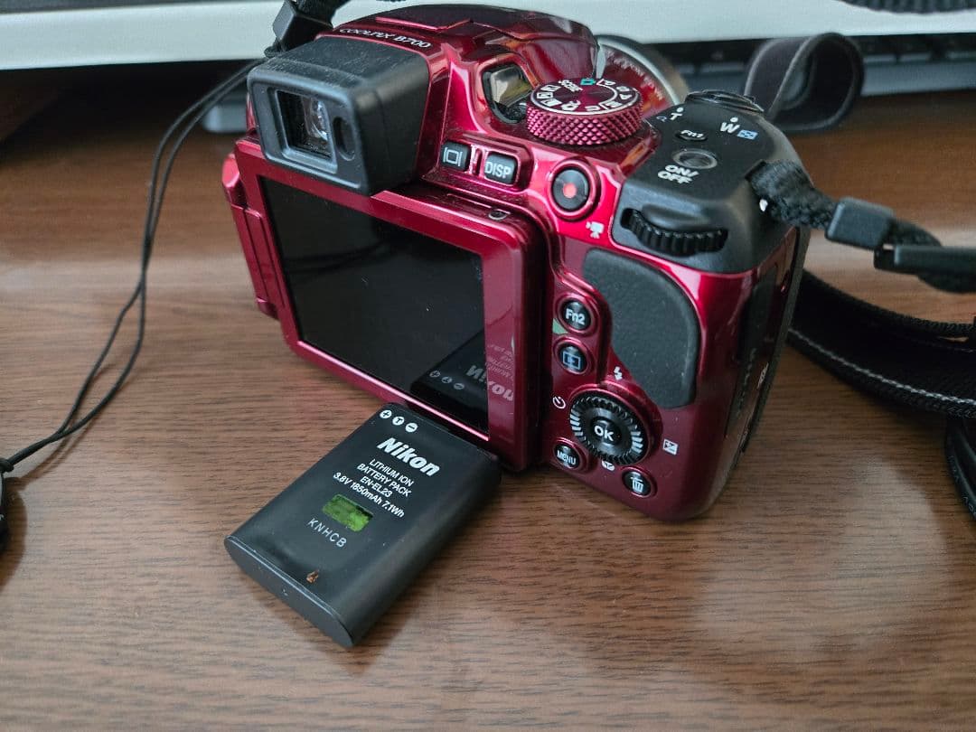 Nikon COOLPIX B700 レッド　動作確認済み