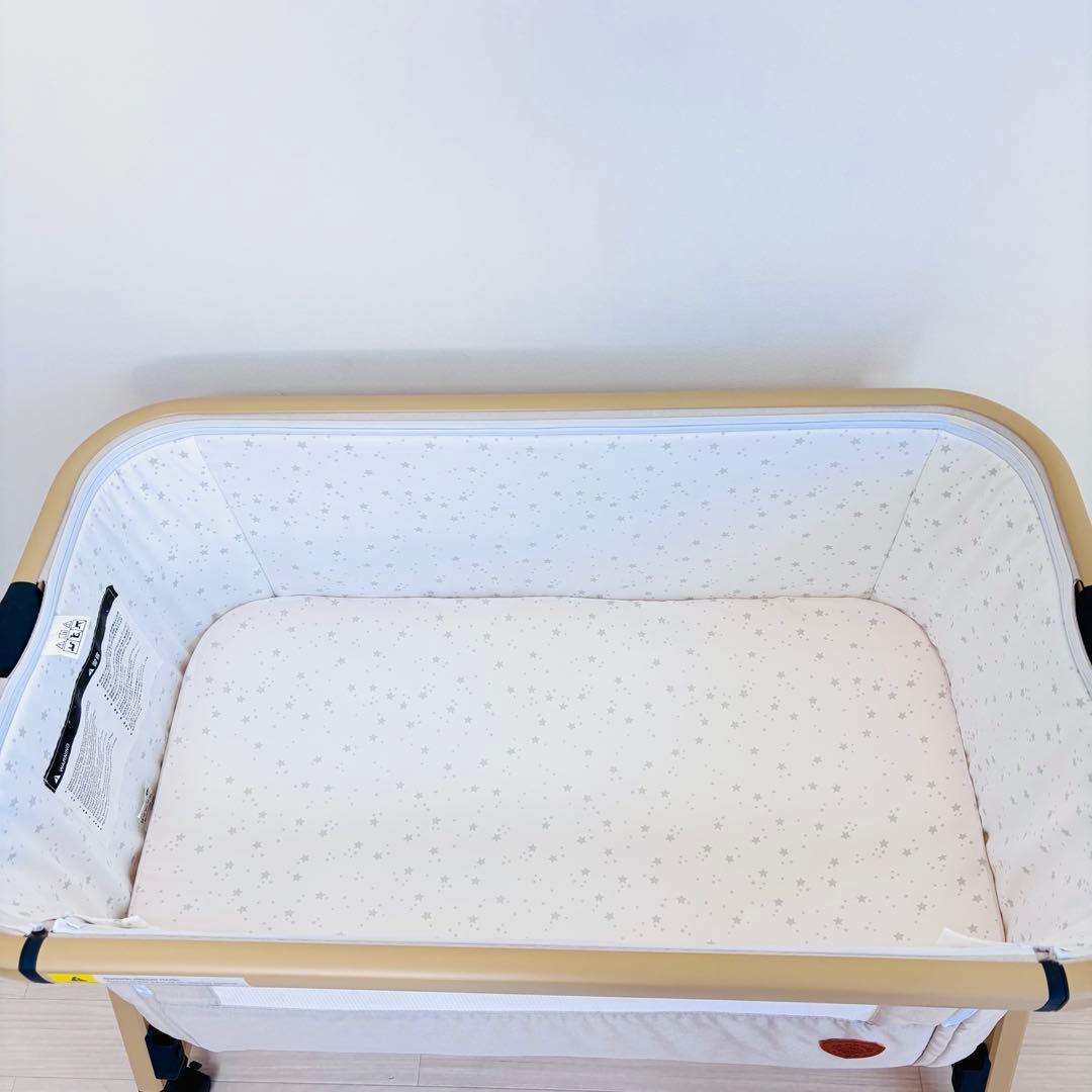 【美品】HZDMJ ベビーベッド　ベージュ　折り畳み 添い寝　ベッド