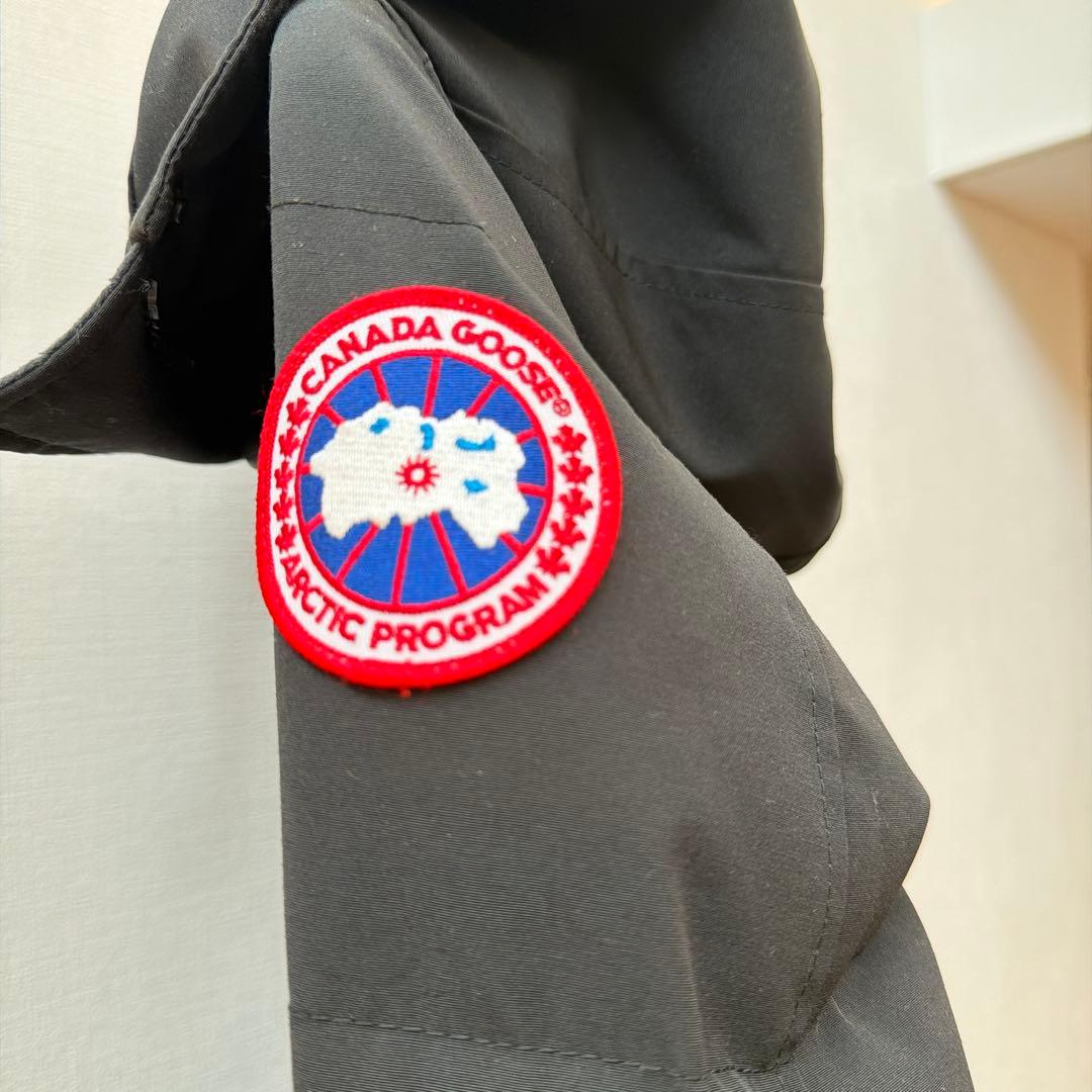 【極美品】カナダグース マッケンジー パーカ ブラック Sサイズ（国内正規品）