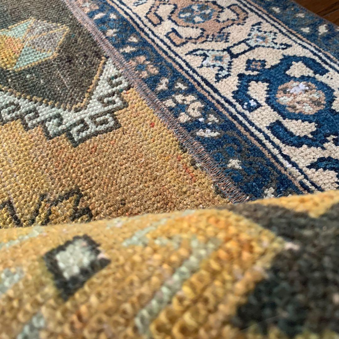 トルコヴィンテージラグ　マスタードイエロー115cm×52cm トルコラグ