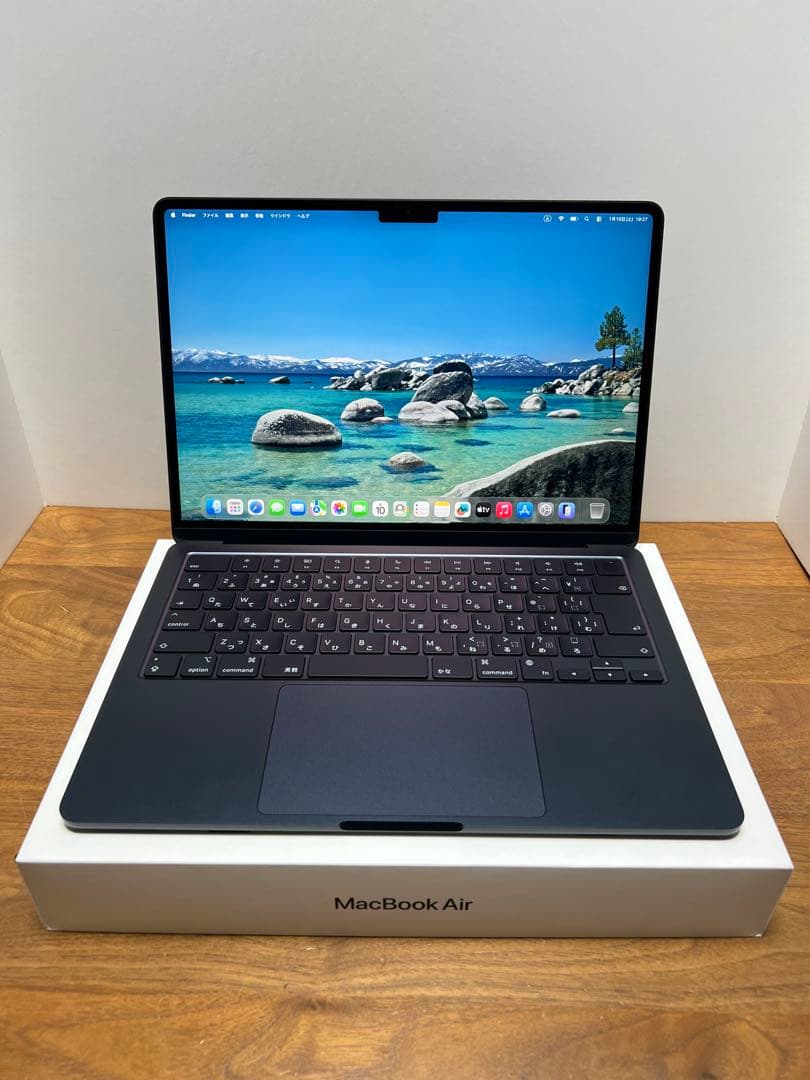 美品❗️MacBook Air 2022 M2チップ　ミッドナイト