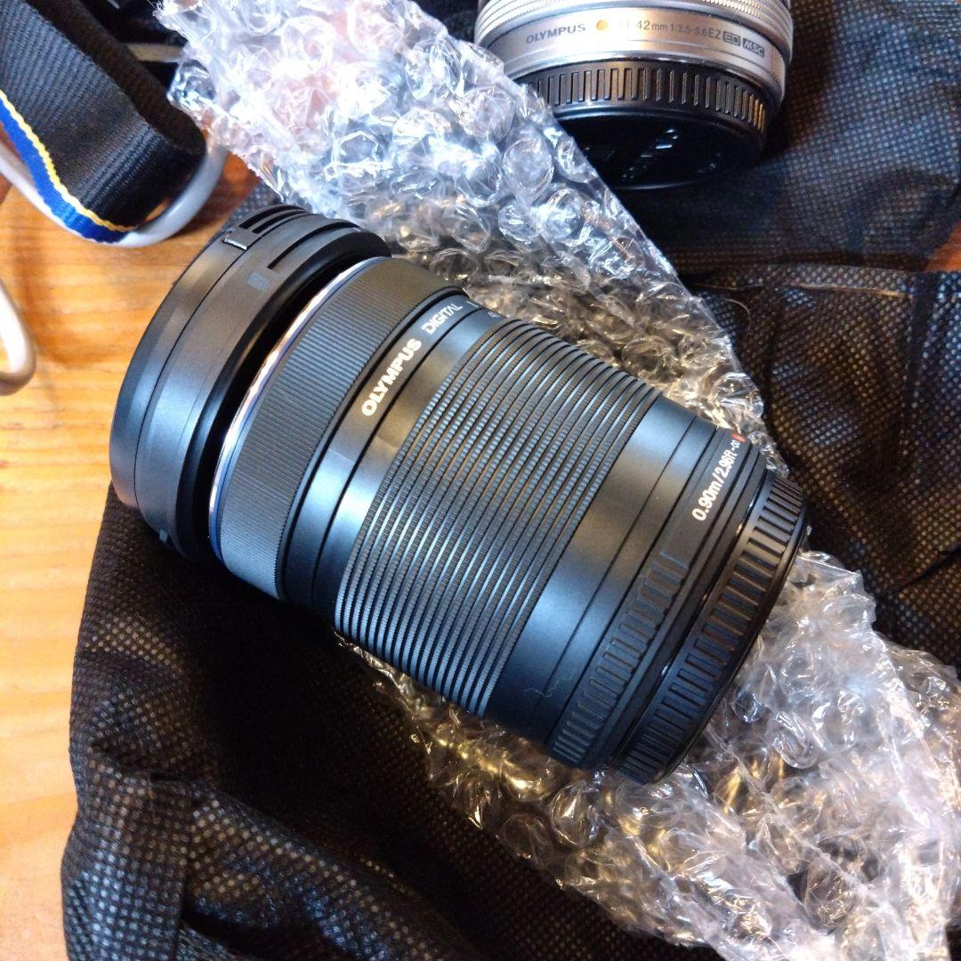 OLYMPUS OM-D E-M10 Mark III 本体美品です