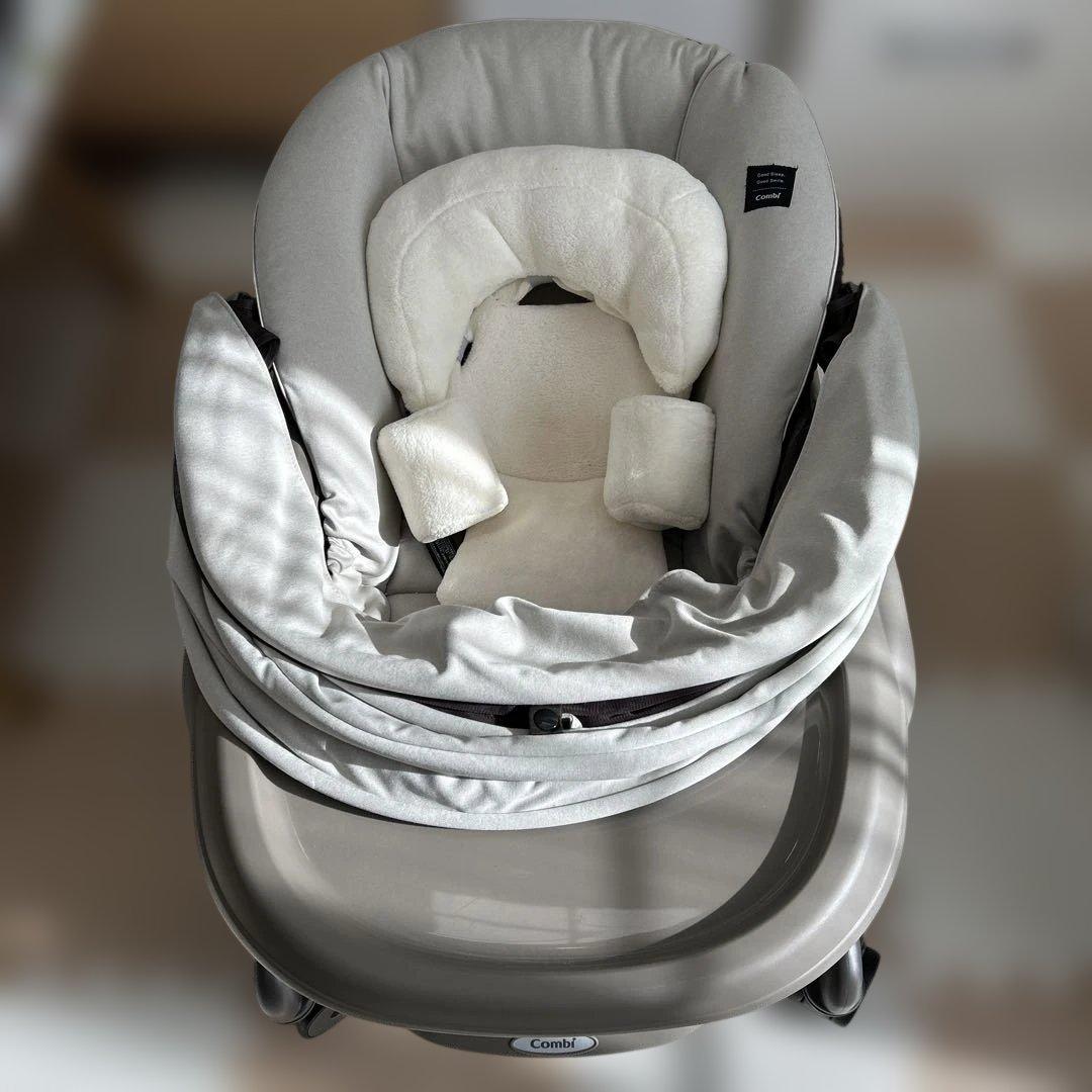 Combi 電動調整機能付きベビーベッド グレー