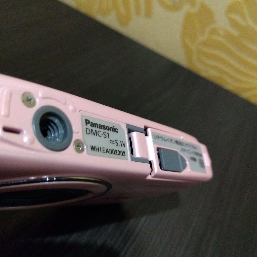 極美品　Panasonic LUMIX DMC-S1 ピンク