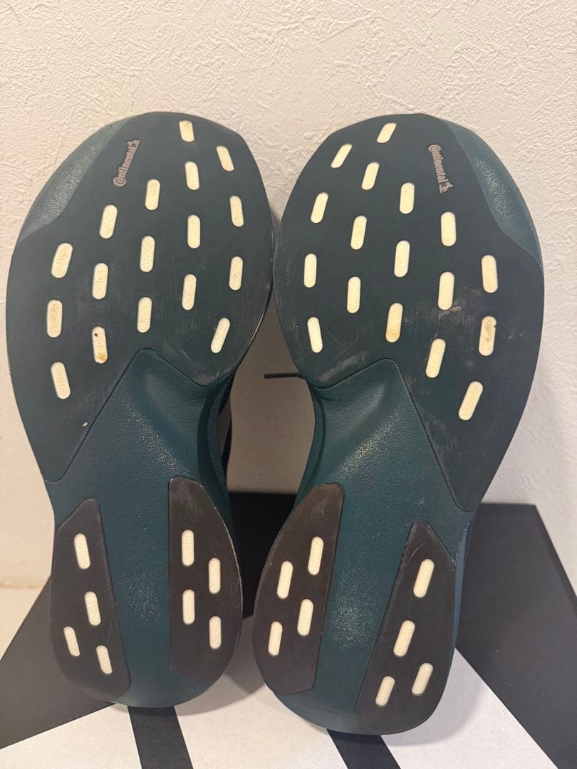 アディゼロ　EVO SL