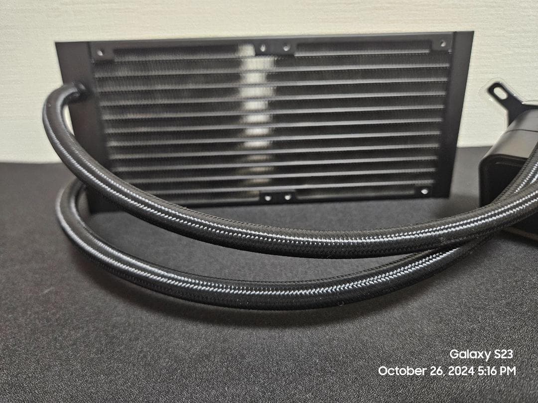 PC用ファン・クーラー Corsair iCUE H100i RGB Elite 240mm