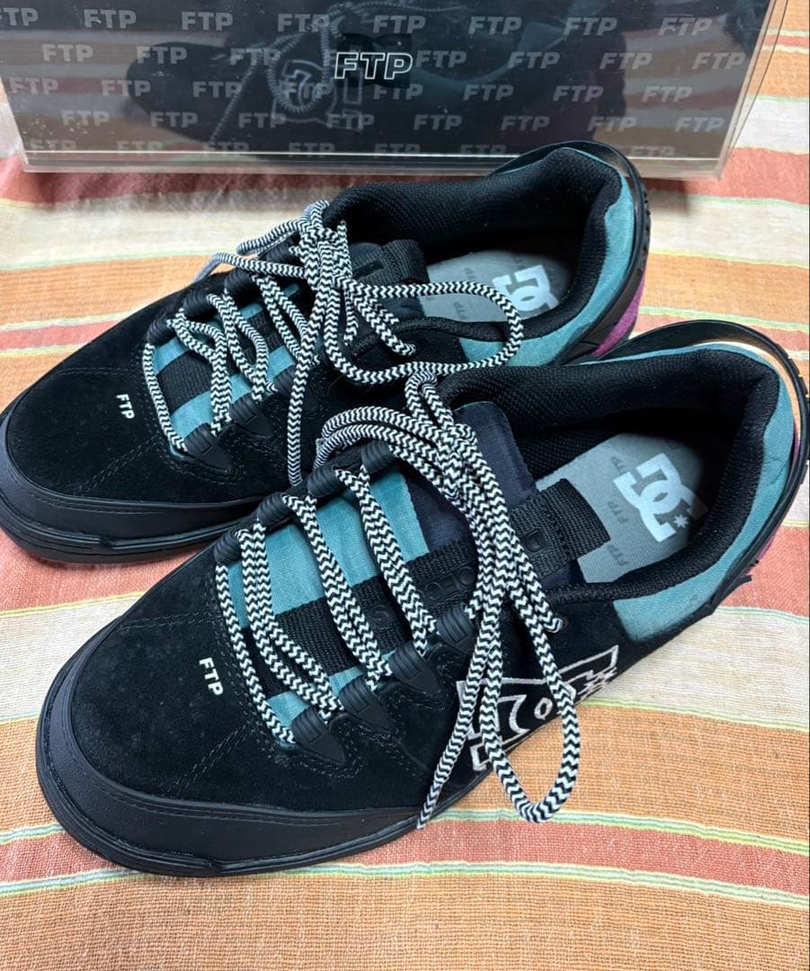 FTP ×DC SYNTAXスニーカー